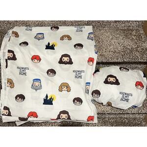 Harry Potter Hogwarts is My Home Jay Franco Set Of Full Size Flat/Fitted Sheets